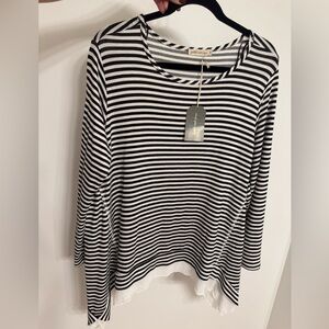NWT Pebble and Stone Striped Long Sleeve Tunic Top